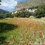 Tilos Island House Hébergement de vacances *