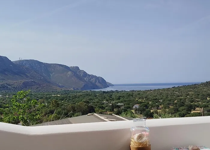 بيت للعطل Tilos Island House *